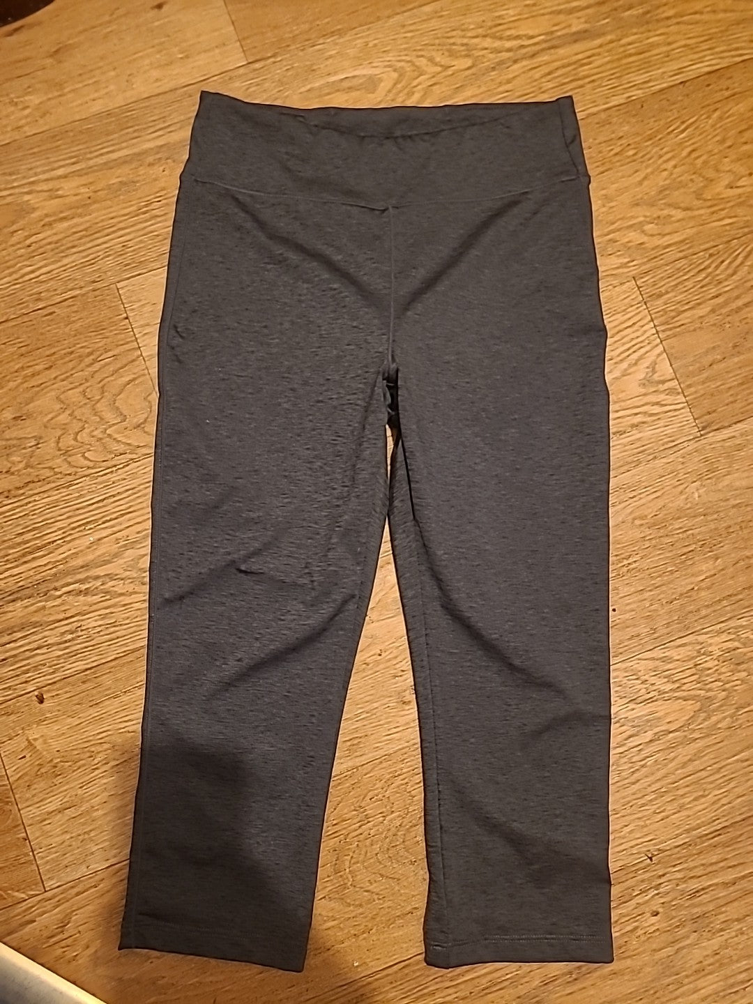 Ladies Dare2B Size 8 Grey Yoga Leggings