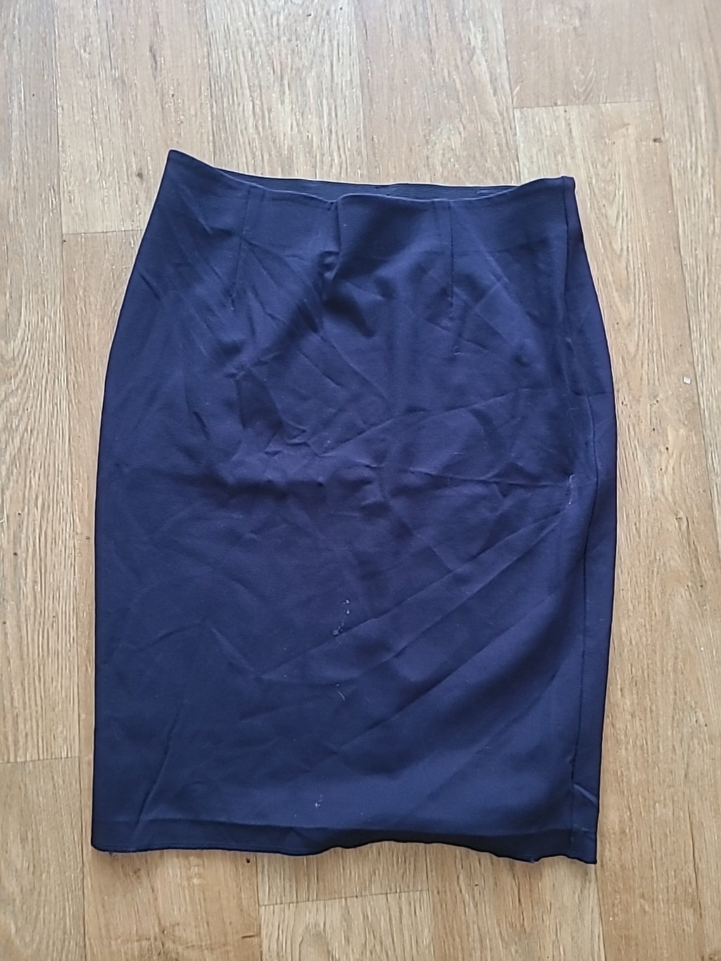 Ladies United Colours Of Benetton Size M Navy Elasticated Pencil Skirt