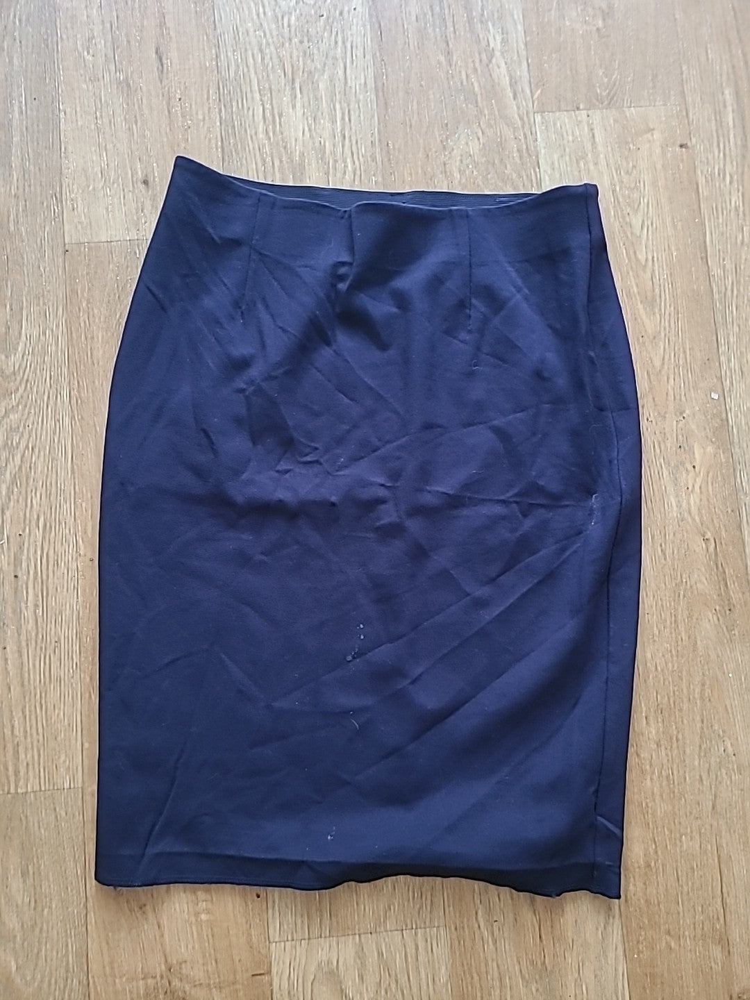 Ladies United Colours Of Benetton Size M Navy Elasticated Pencil Skirt