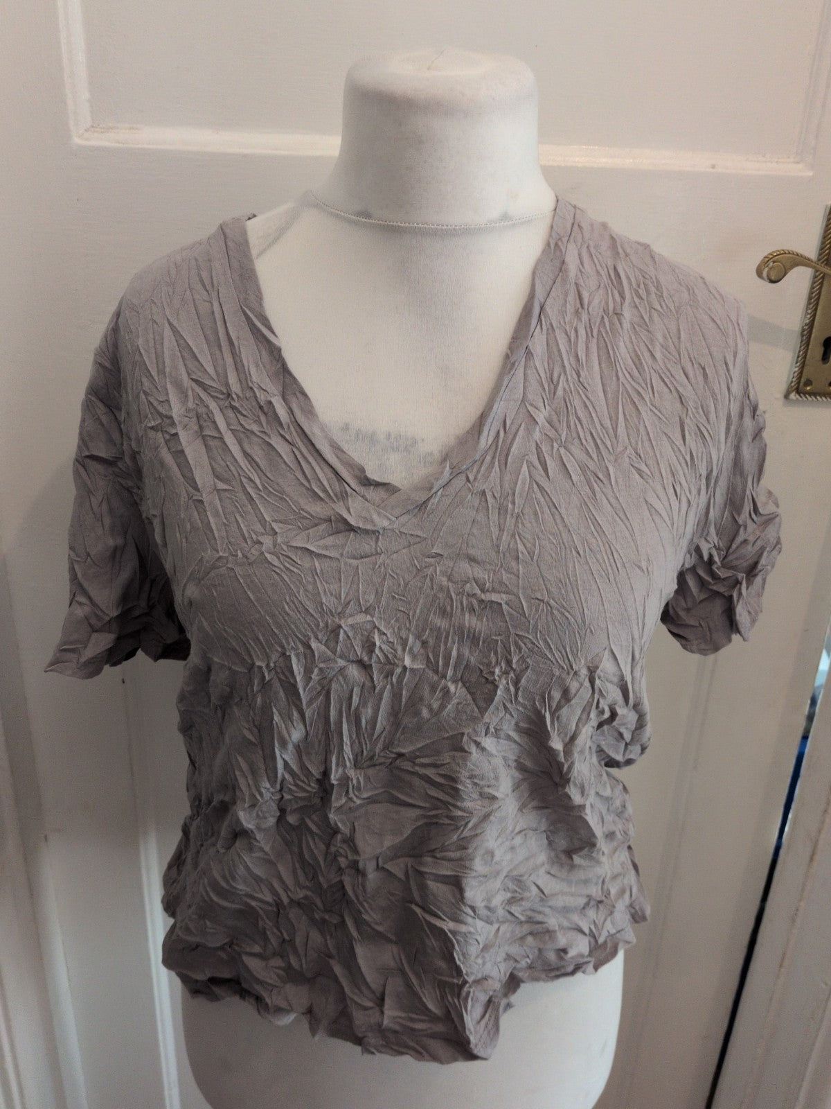 Zara Large Grey V Neck Short Sleeve T-shirt
