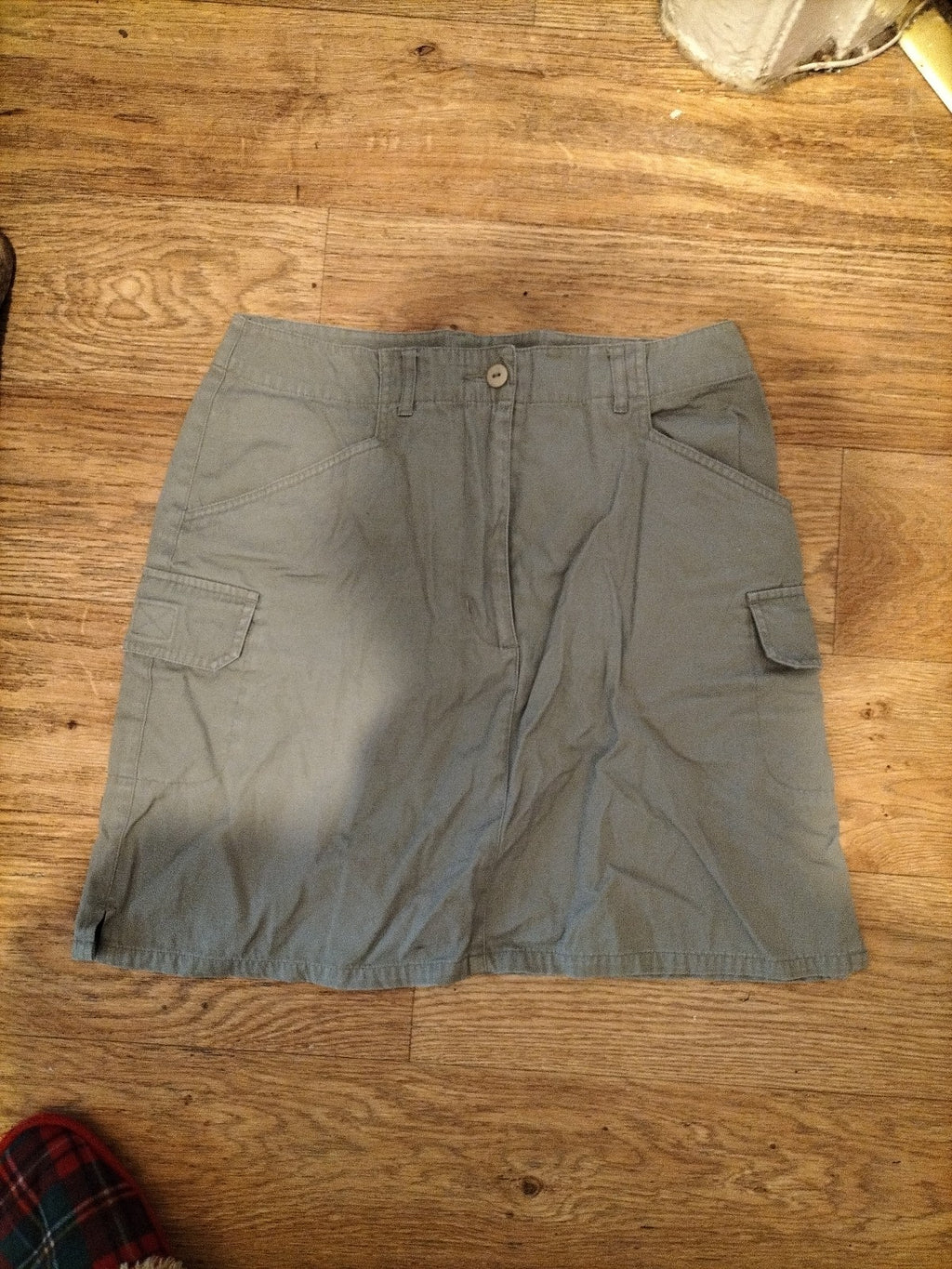 Ladies Dorothy Perkins Size 10 Sage Green Skirt