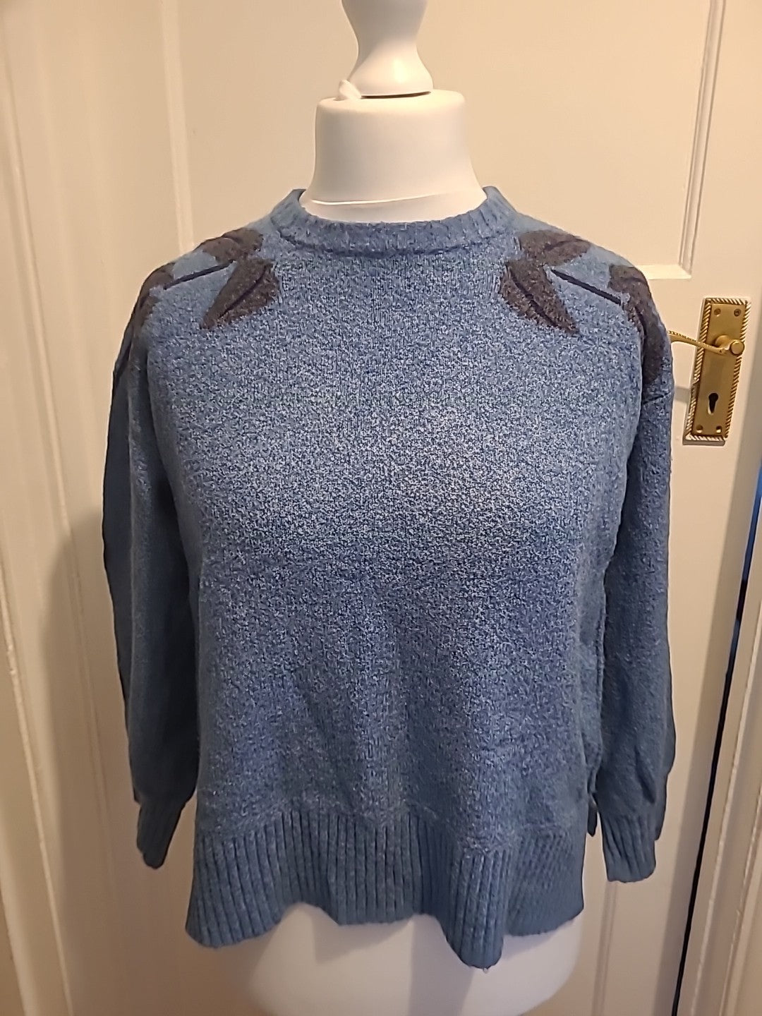Ladies White Stuff Size 8 Blue And Grey/Navy Pullover Jumper