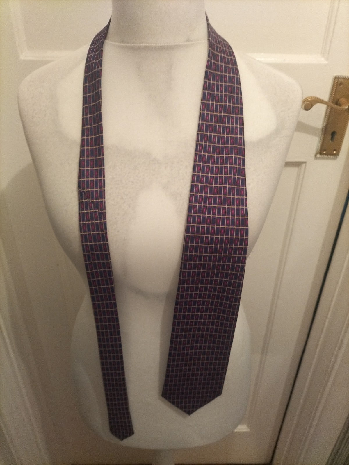 Mens Burton Purple Patterned Tie