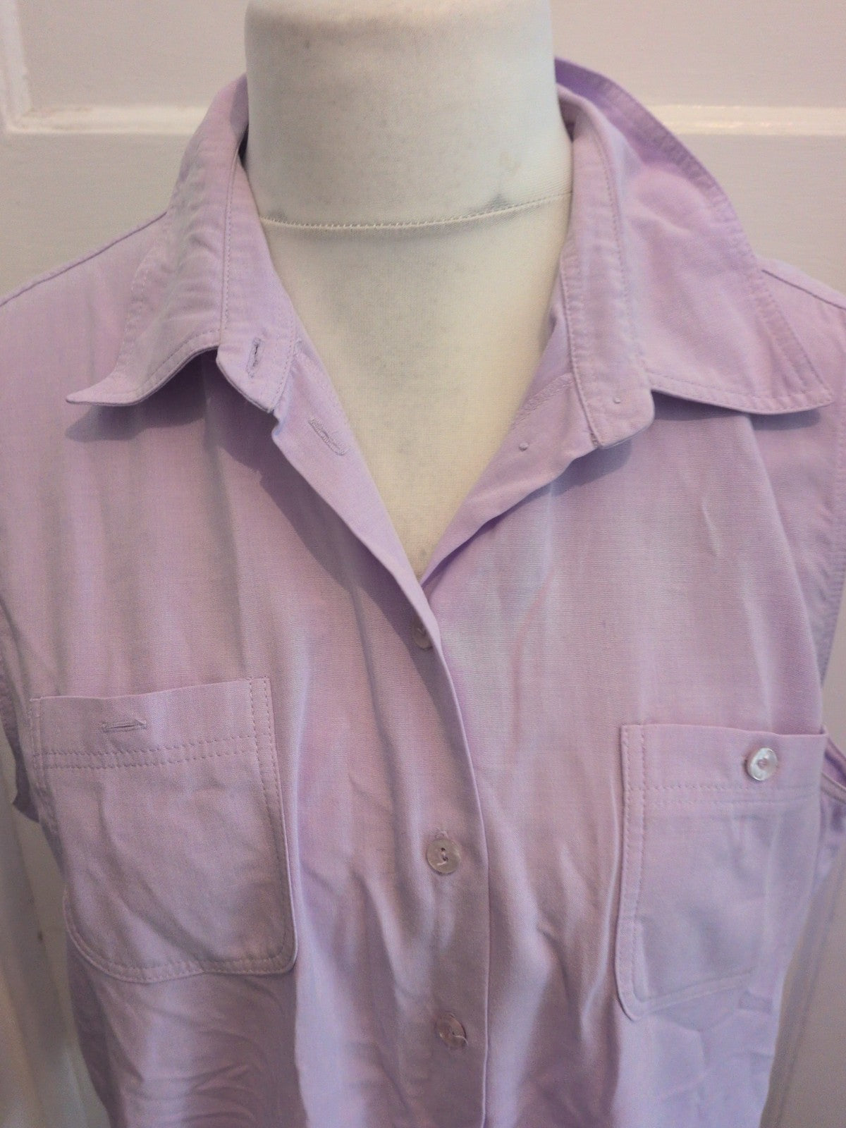BHS 20 Lilac Collared Sleeveless Buttoned Blouse