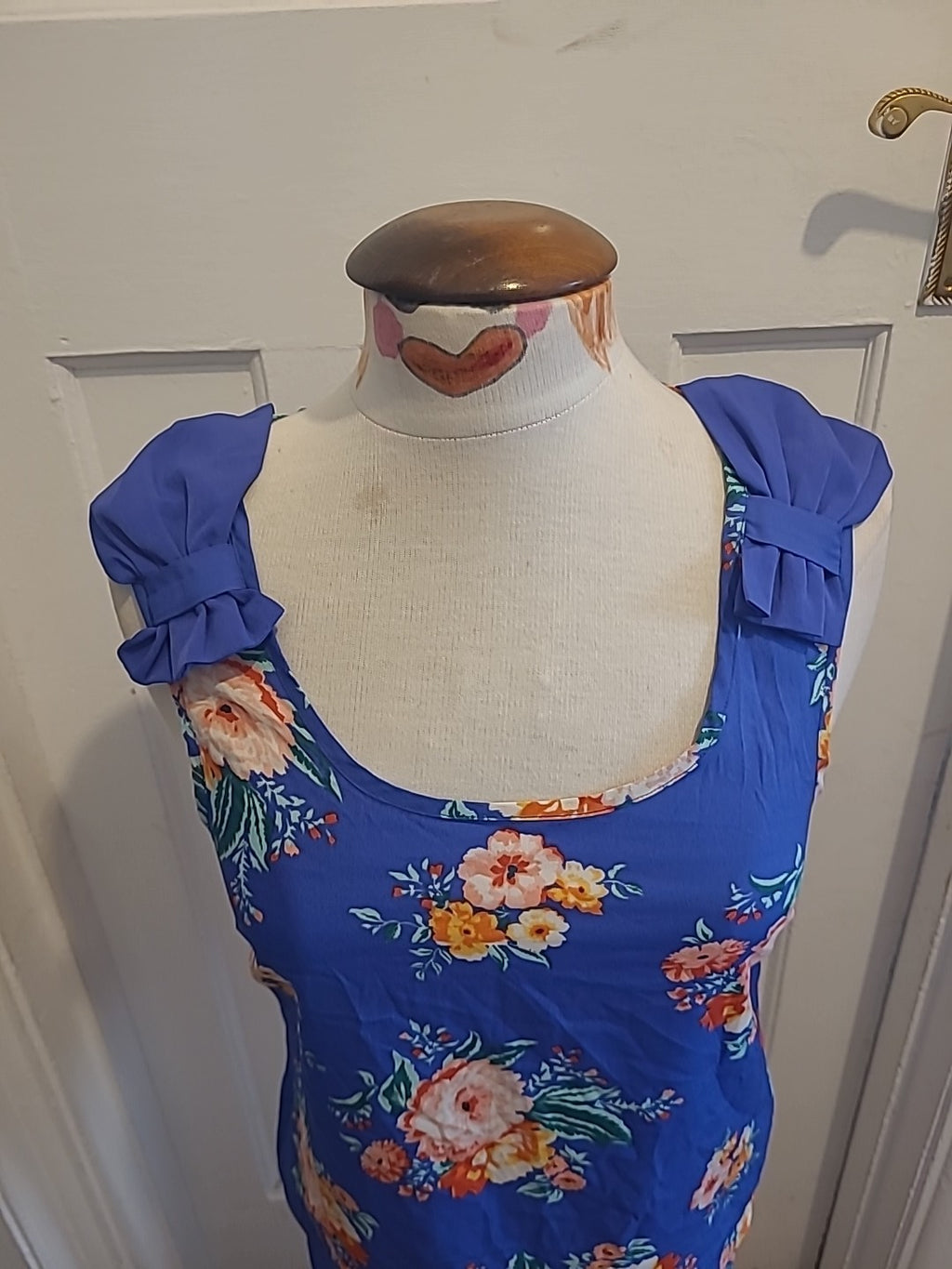 Ladies Primark Size 10 Blue Floral Bow Detail Sleeveless Tshirt