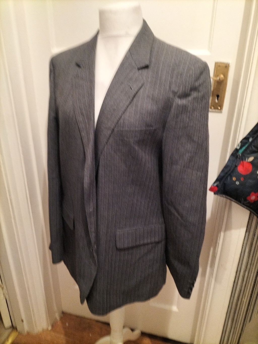Mens Burtons Size Large Grey Pinstripe Wool Blazer