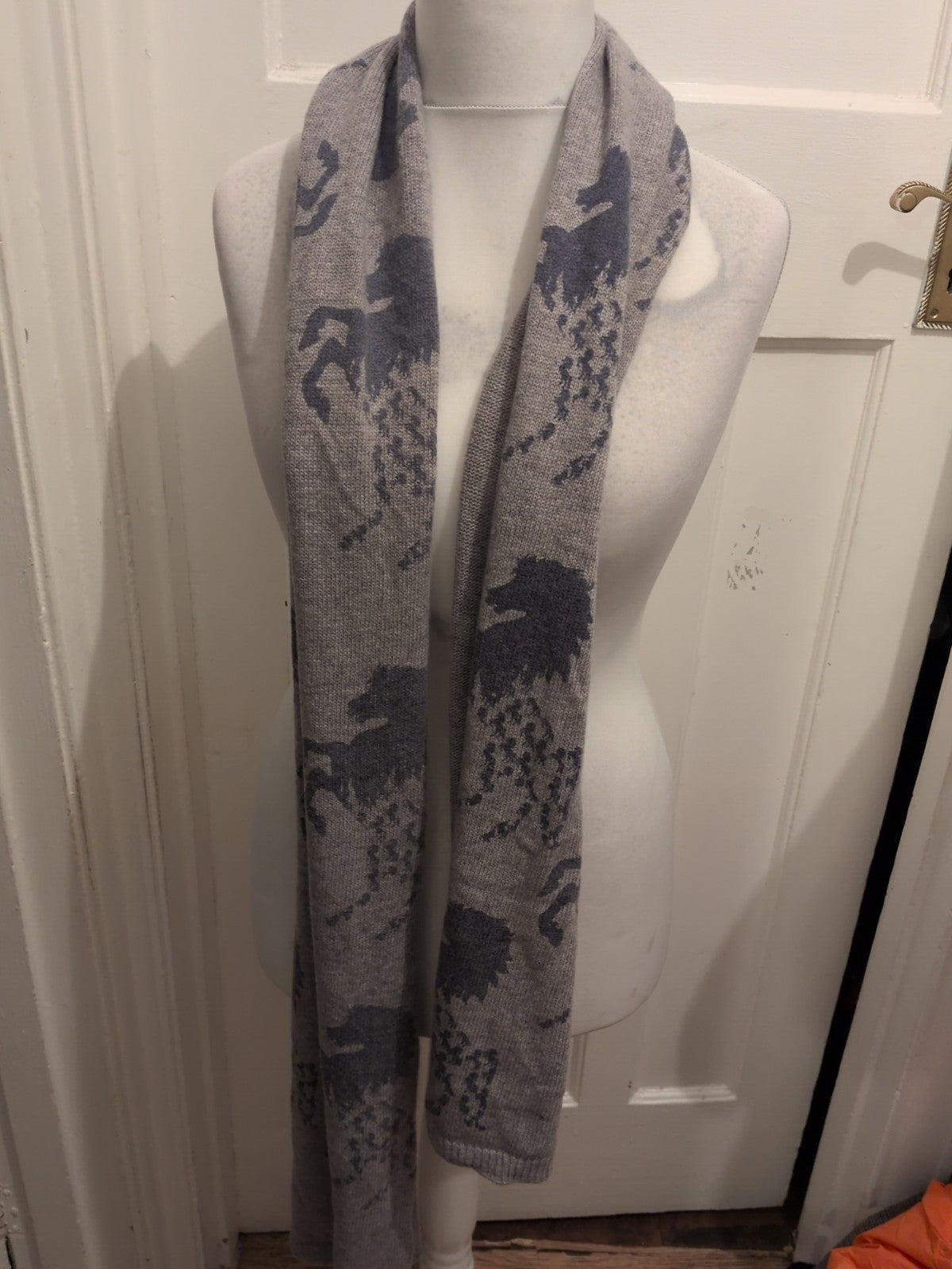 Alice Hannah Horse Grey Scarf