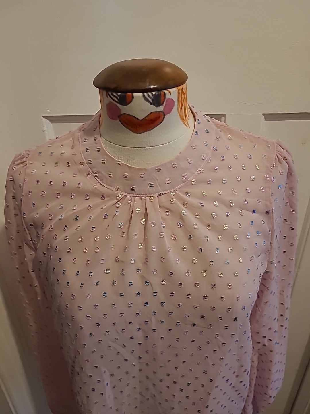 Ladies Shein Size Medium Pink Detailed Long Sleeved Blouse