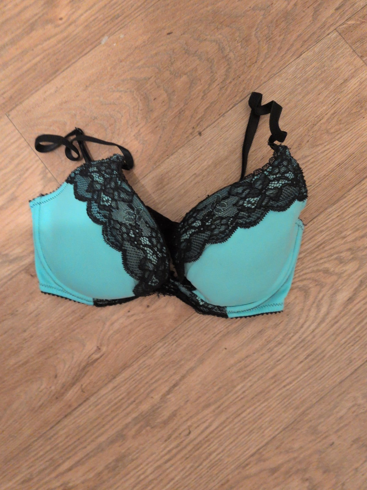 Ladies Ann Summers Size 32D Blue And Black Padded Bra