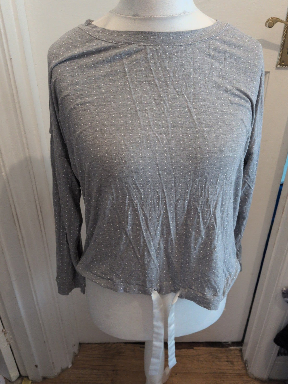 The White Company Medium Grey Spot Pyjama Set