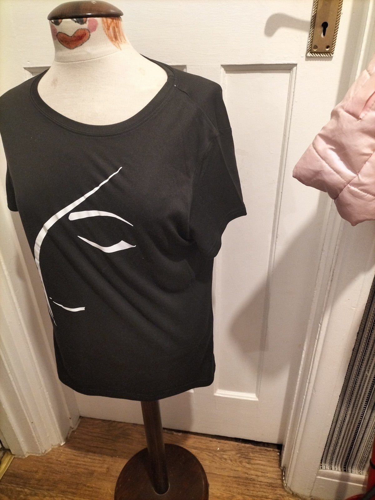 Ladies Shein Size Large Black Polyester Printed Tshirt