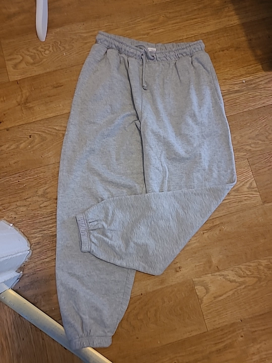 Ladies In The Style Size 8 Grey Elasticated Joggers