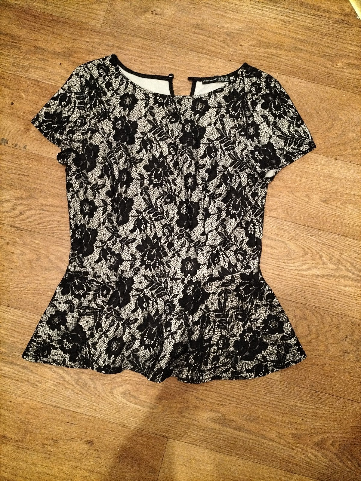 Ladies Primark Size 10 Black And White Floral Short Sleeved Blouse