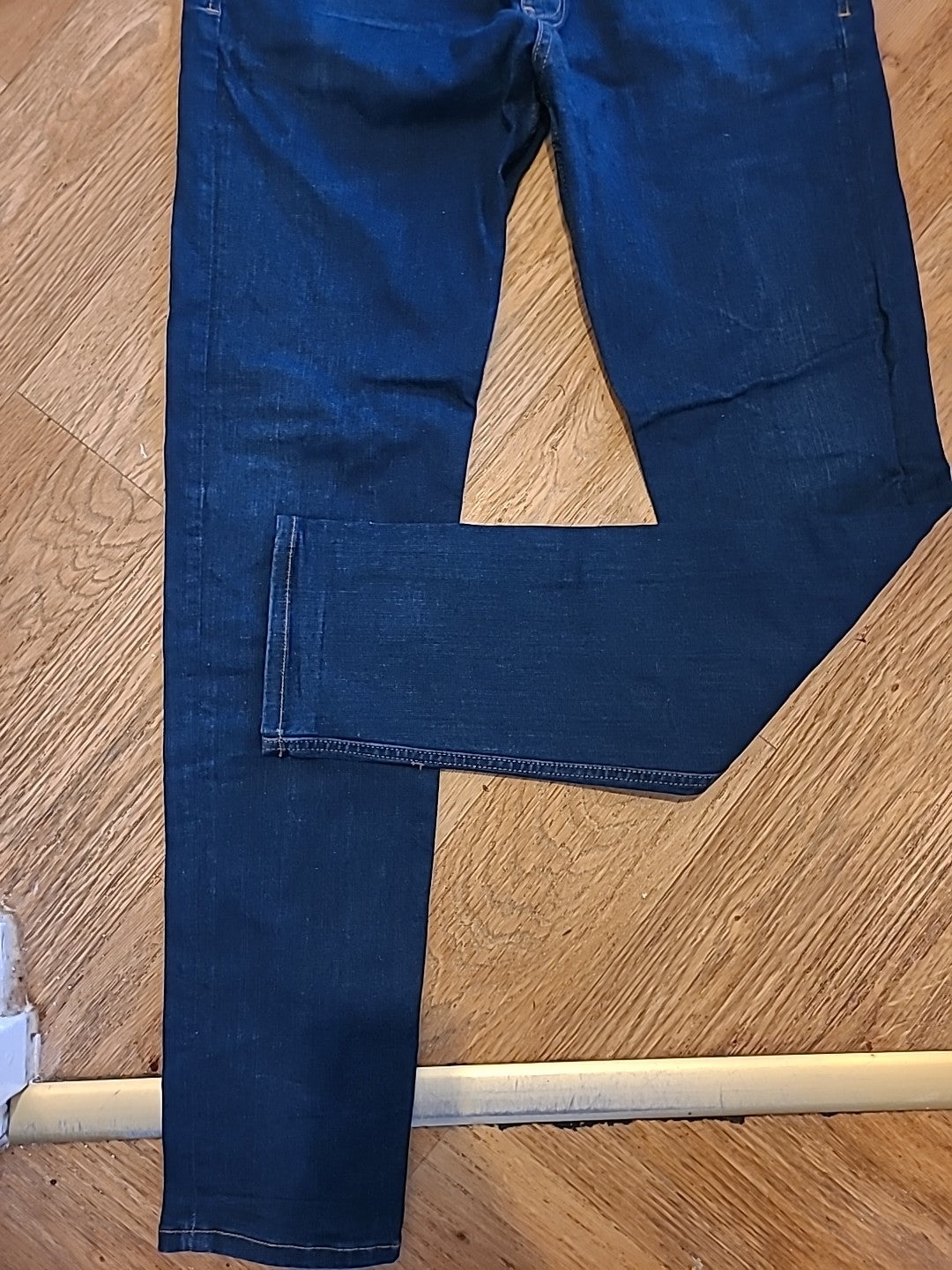 Ladies Martinique Size 36" Denim Jeans