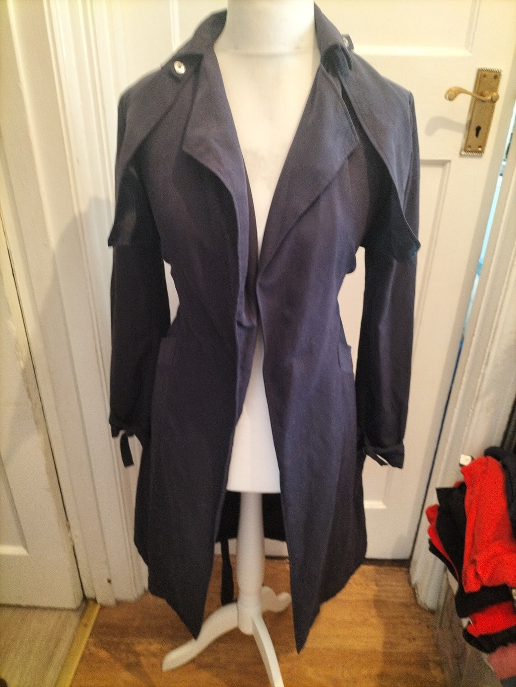 Ladies New Look Size 12 Black Long Length Jacket