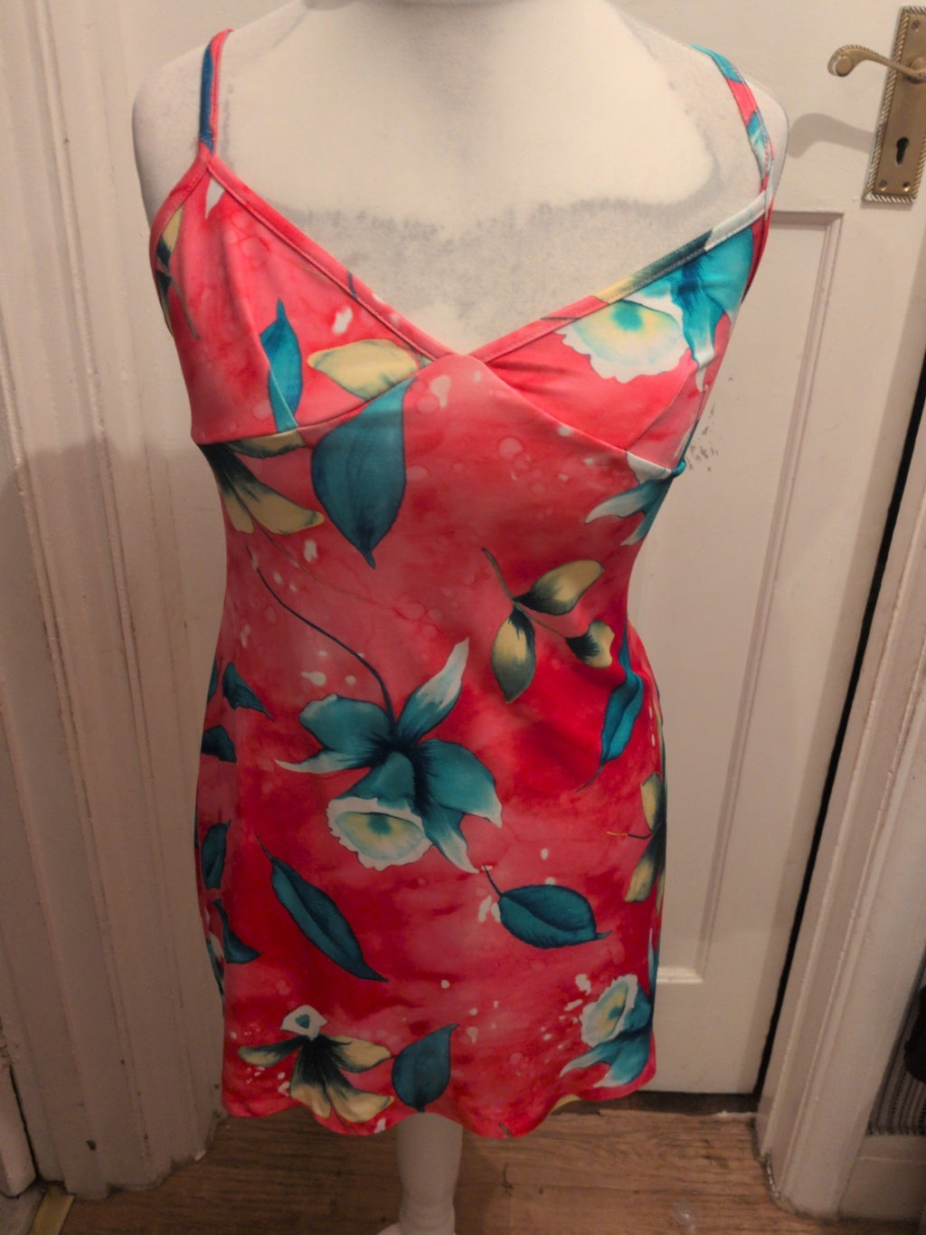 Ladies New Look Size 14 Pink Sleeveless Flower Top