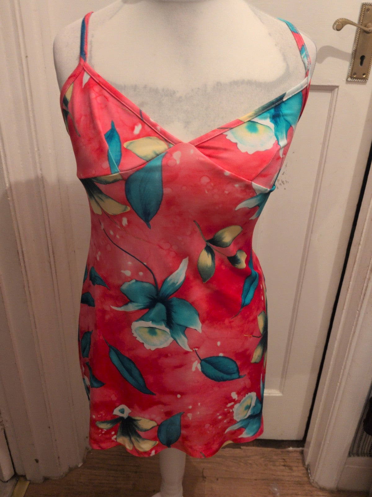Ladies New Look Size 14 Pink Sleeveless Flower Top