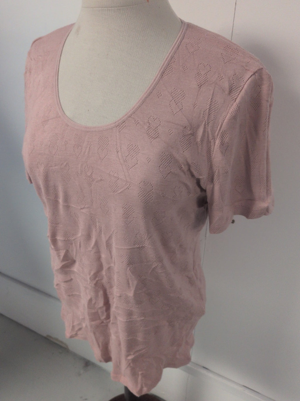Ladies Damart Size Large Pink Thermal Short Sleeve T-shirt