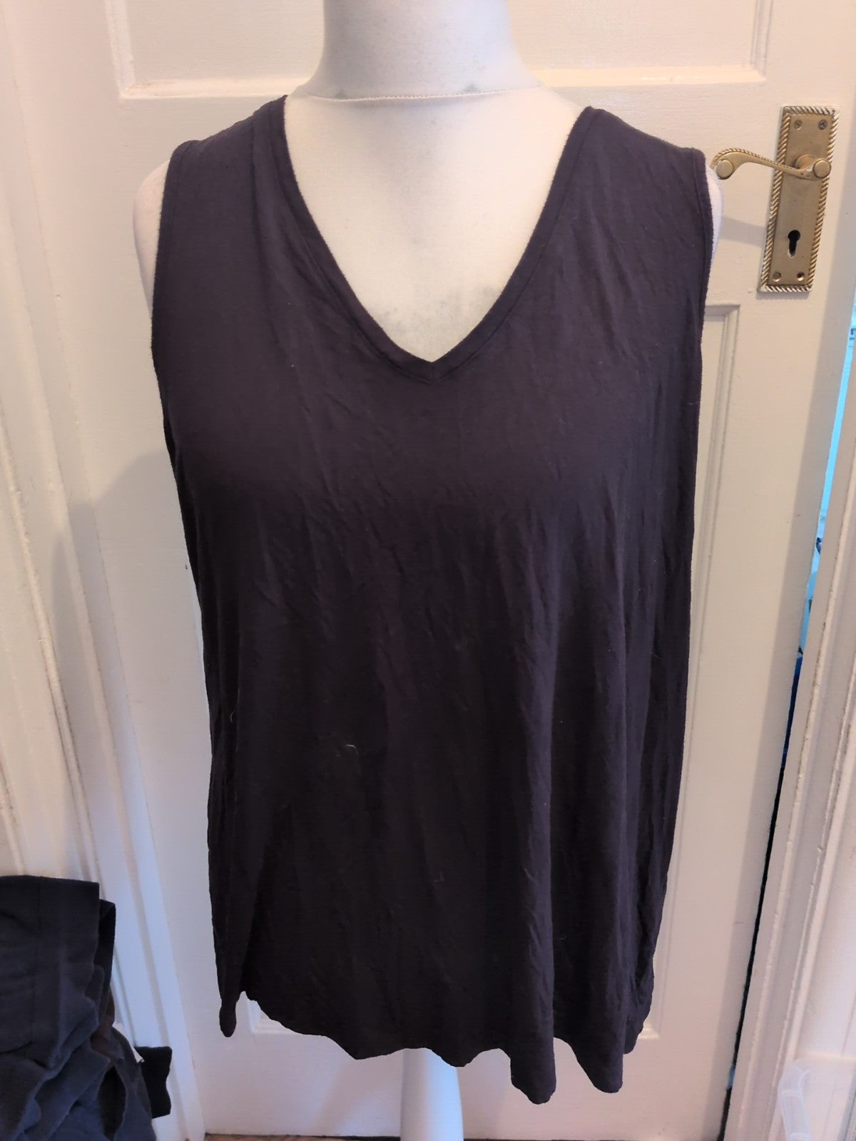 George 22 Black Sleeveless T-shirt