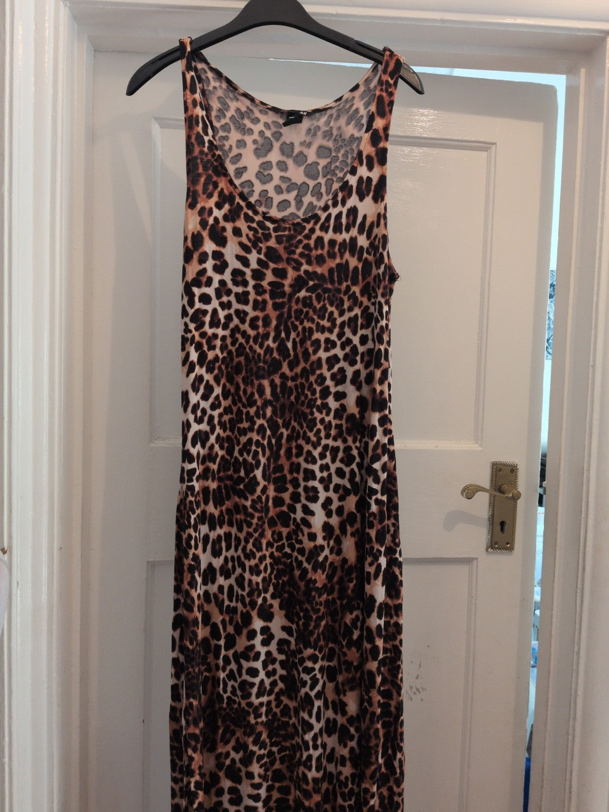 H&M Medium Leopard Print Sleeveless Long Length Dress