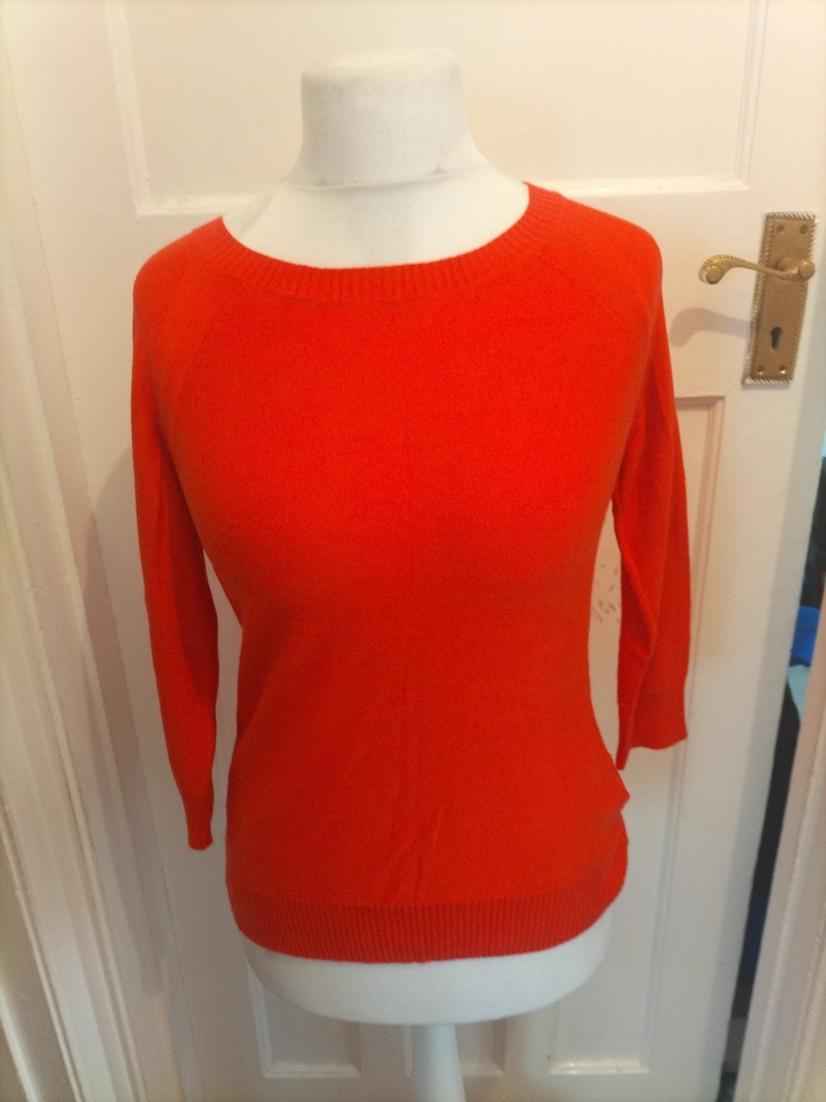 Ladies La Wear Size Small Orange Ribbed Hem And Cuff Long Sleeve Blouse