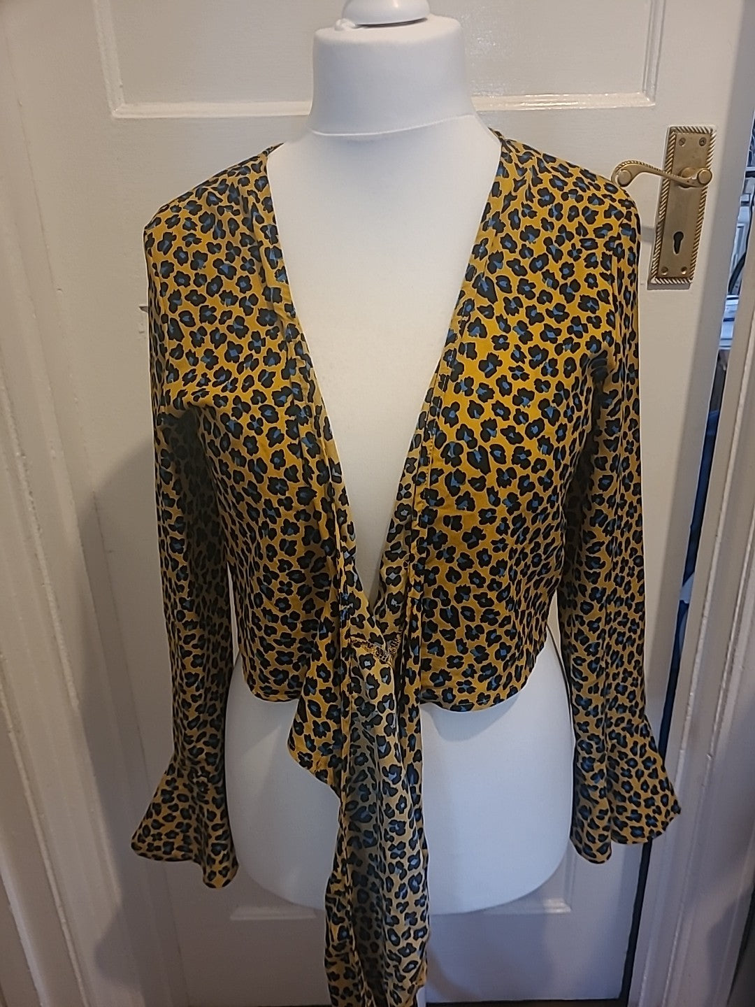 Ladies In The Style Size 14 Orange Leopard Print Long Sleeved Blouse
