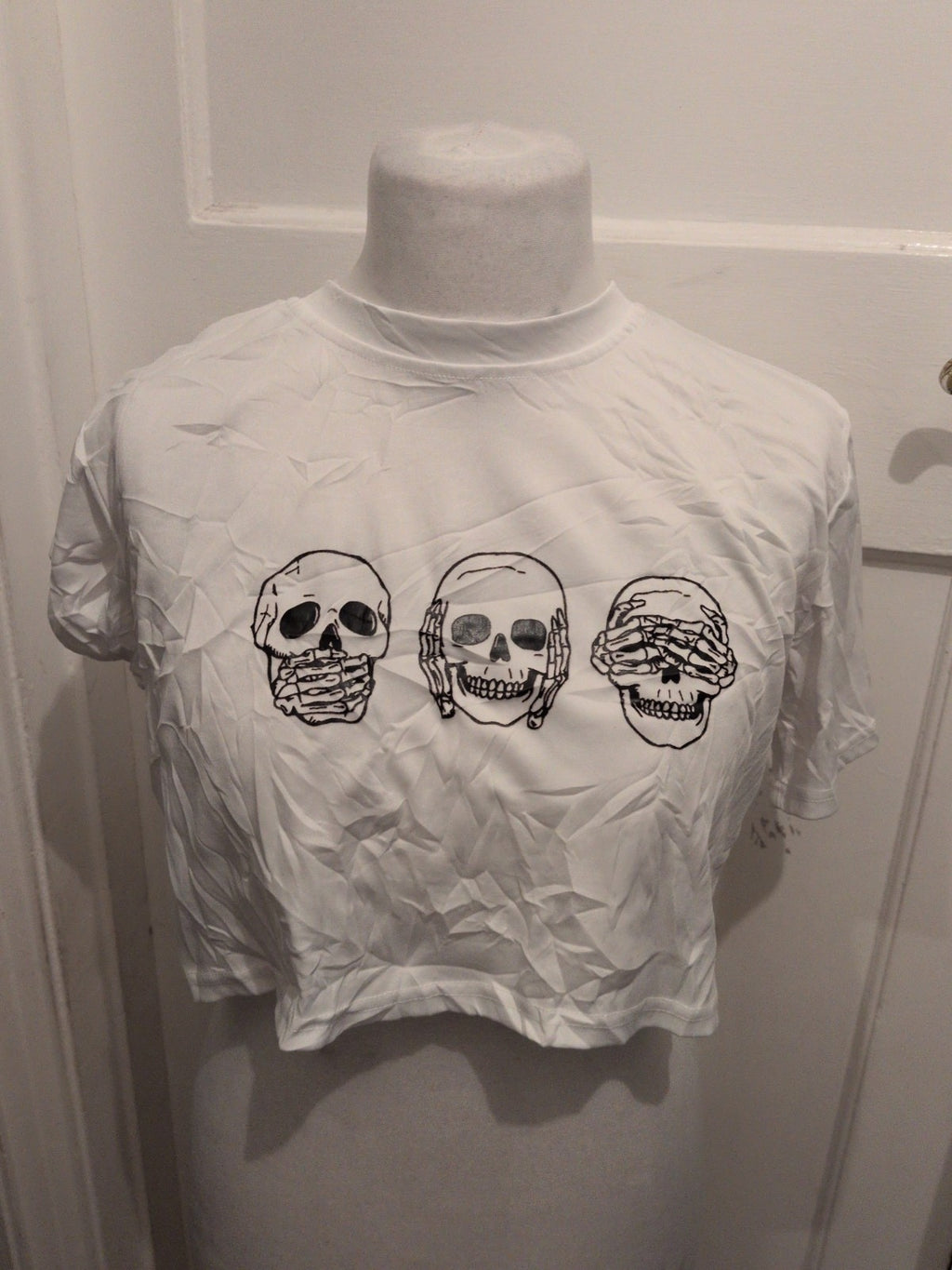 Shein Medium White Skull Ladies T-shirt