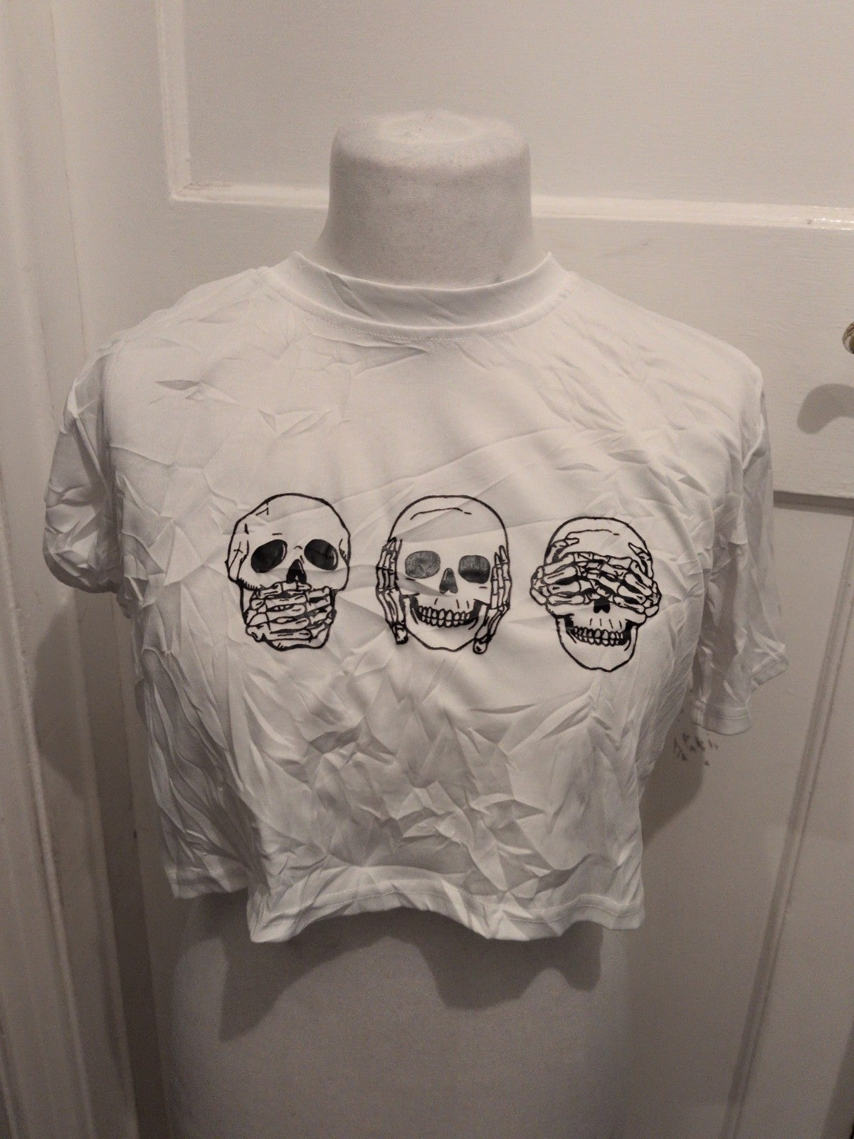 Shein Medium White Skull Ladies T-shirt