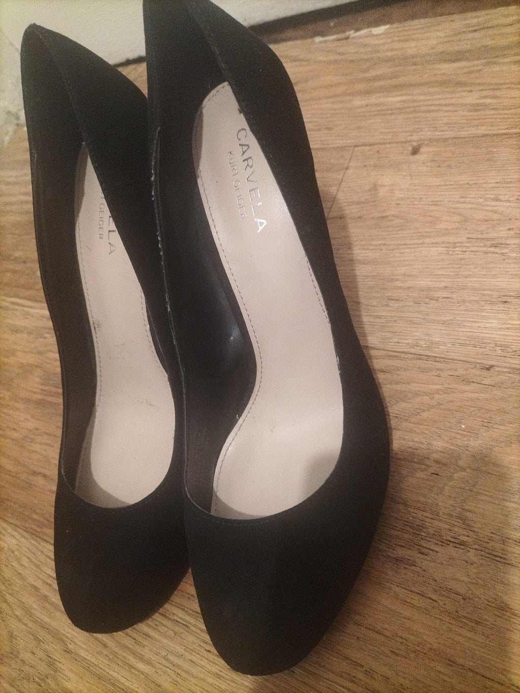 Ladies Carvella Kurt Geiger Size Euro 39 Black Heels