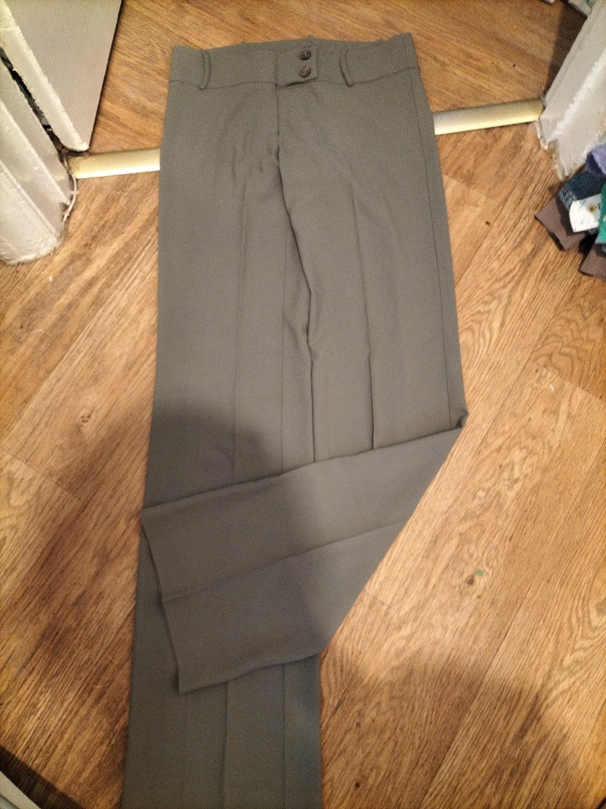 Ladies Annarita Size Euro 44 Sage Green Trousers