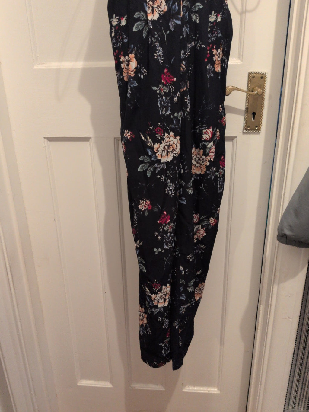 Girls On Film 10 Navy Floral Strappy Jumpsuit