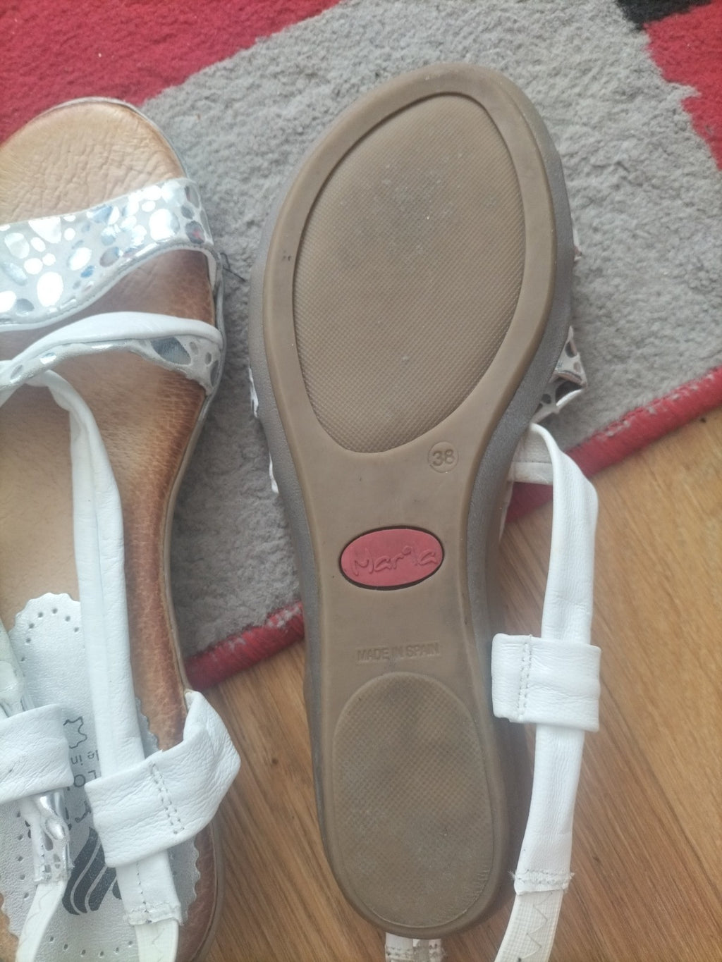 Maria Euro 38 White Open Strappy Sandals