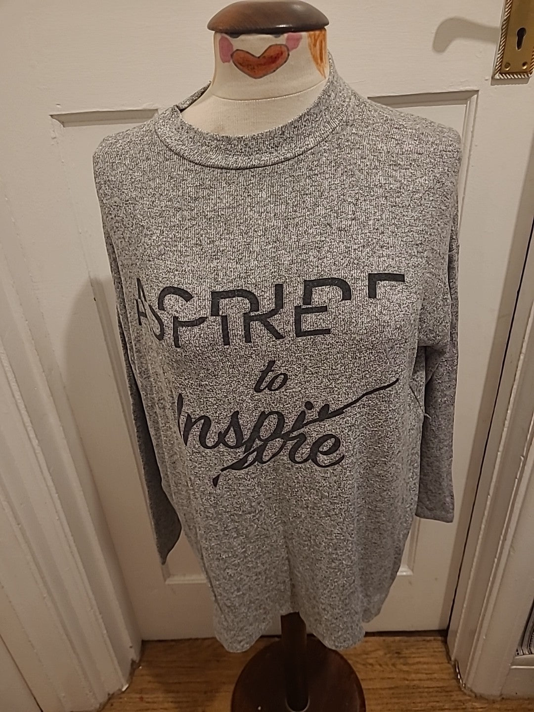 Ladies River Island Size 8 Grey Long Sleeved Longline Jumper