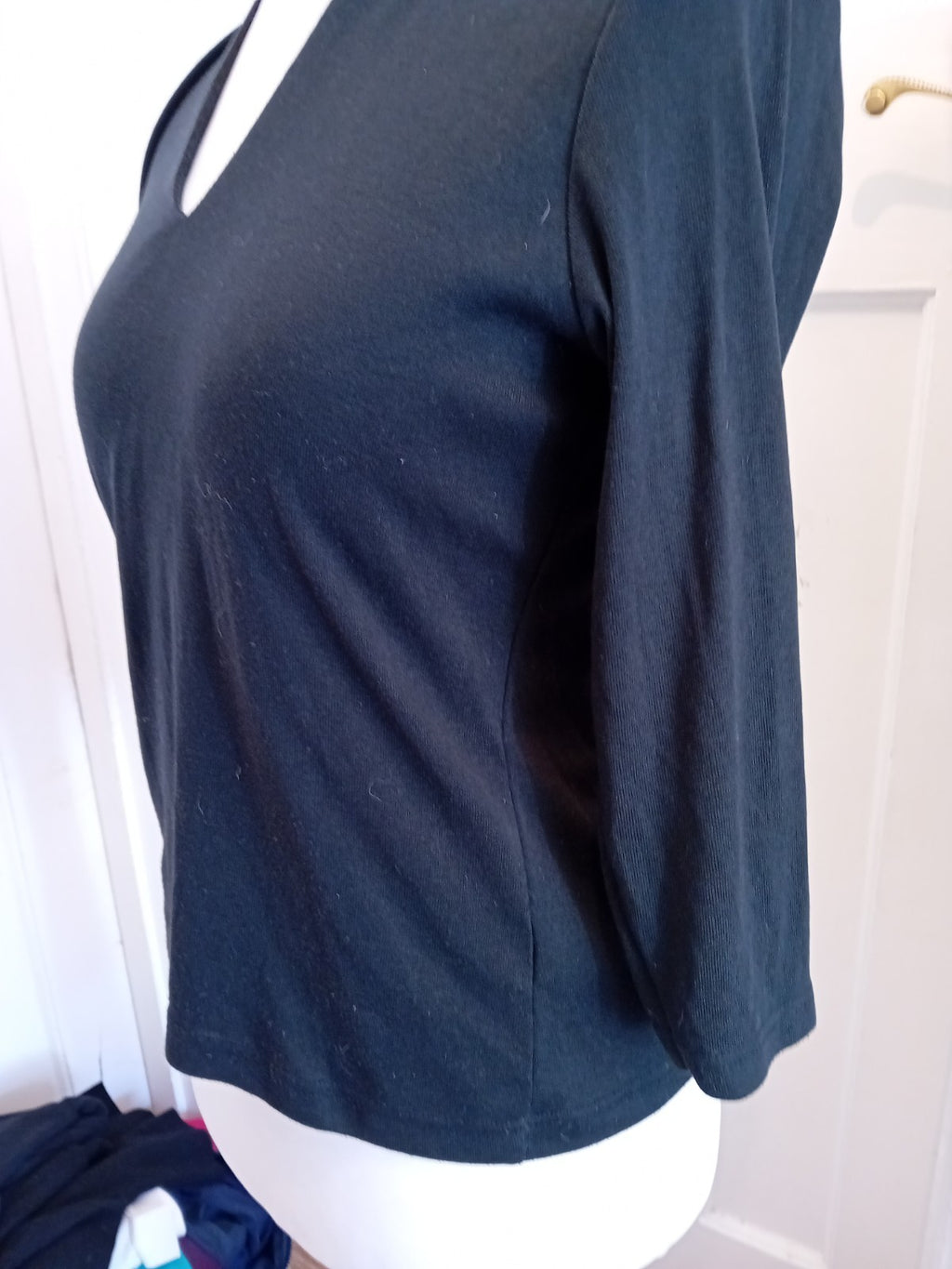 Viz.A.Viz 12 Black Long Sleeve V Neck Blouse