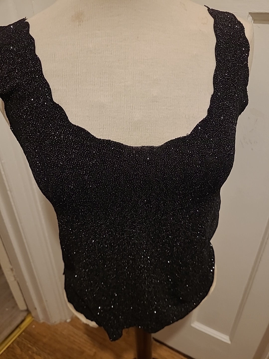 Ladies Missguided Size S/M Black With Silver Shiny Sleeveless Tshirt