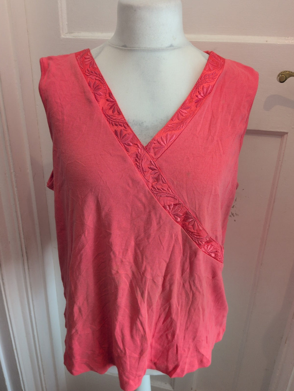 BM Casual XL Pink V Neck Sleeveless Blouse