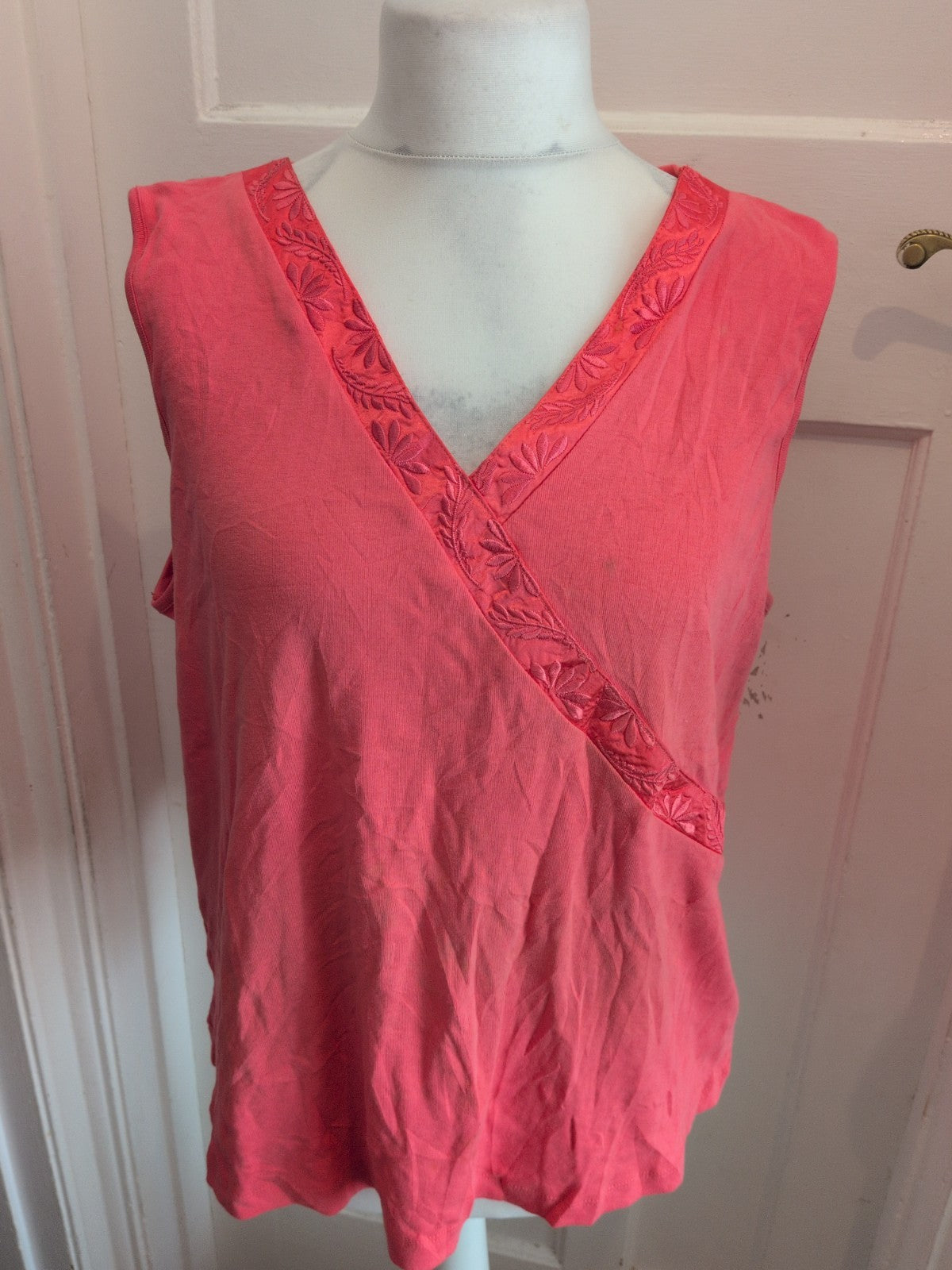 BM Casual XL Pink V Neck Sleeveless Blouse
