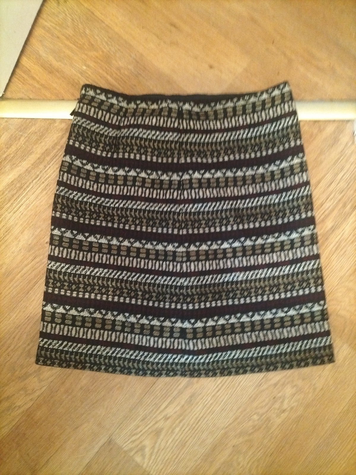 Marks And Spencer 12 Multicoloured Patterned Lined Skirt Straight Length 21 Inch