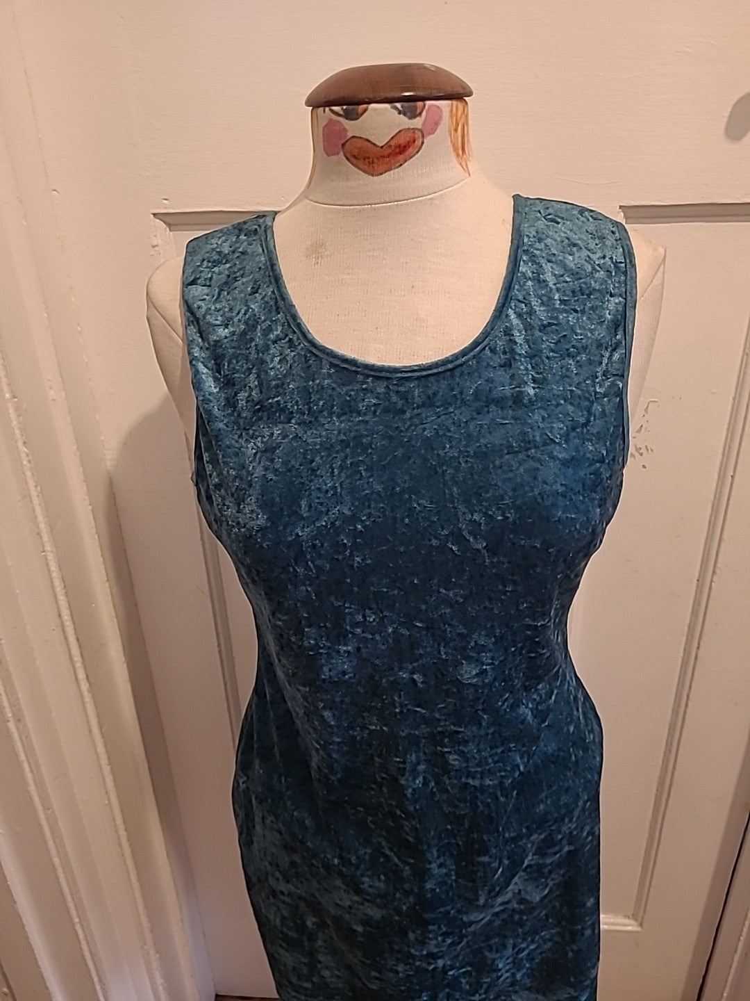 Ladies Eight Till Late Size 14 Green Sleeveless Dress