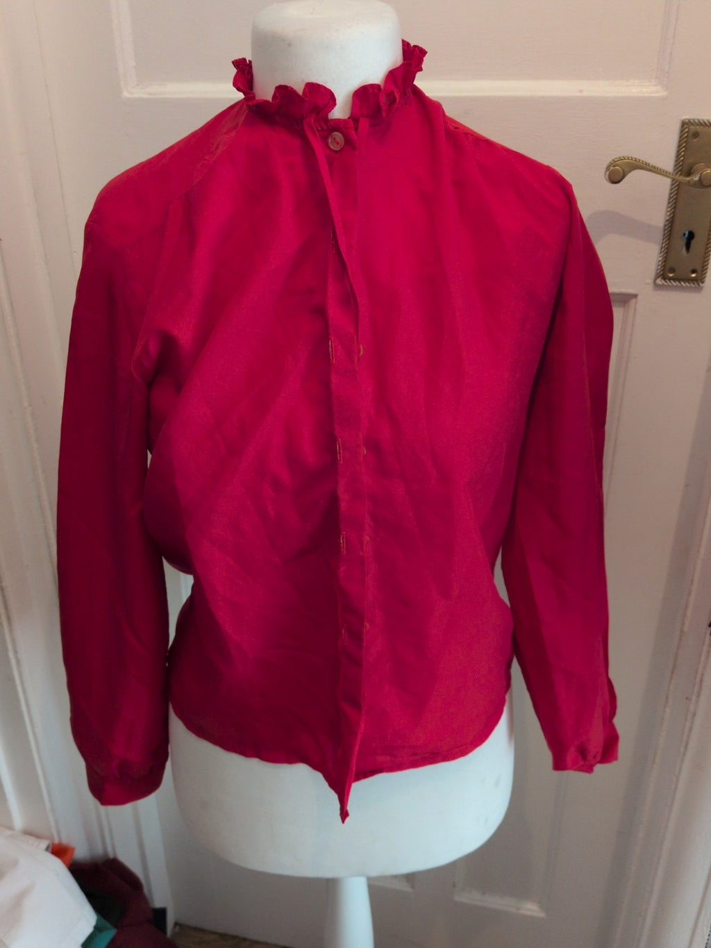 XL Red Long Sleeve Buttoned Blouse