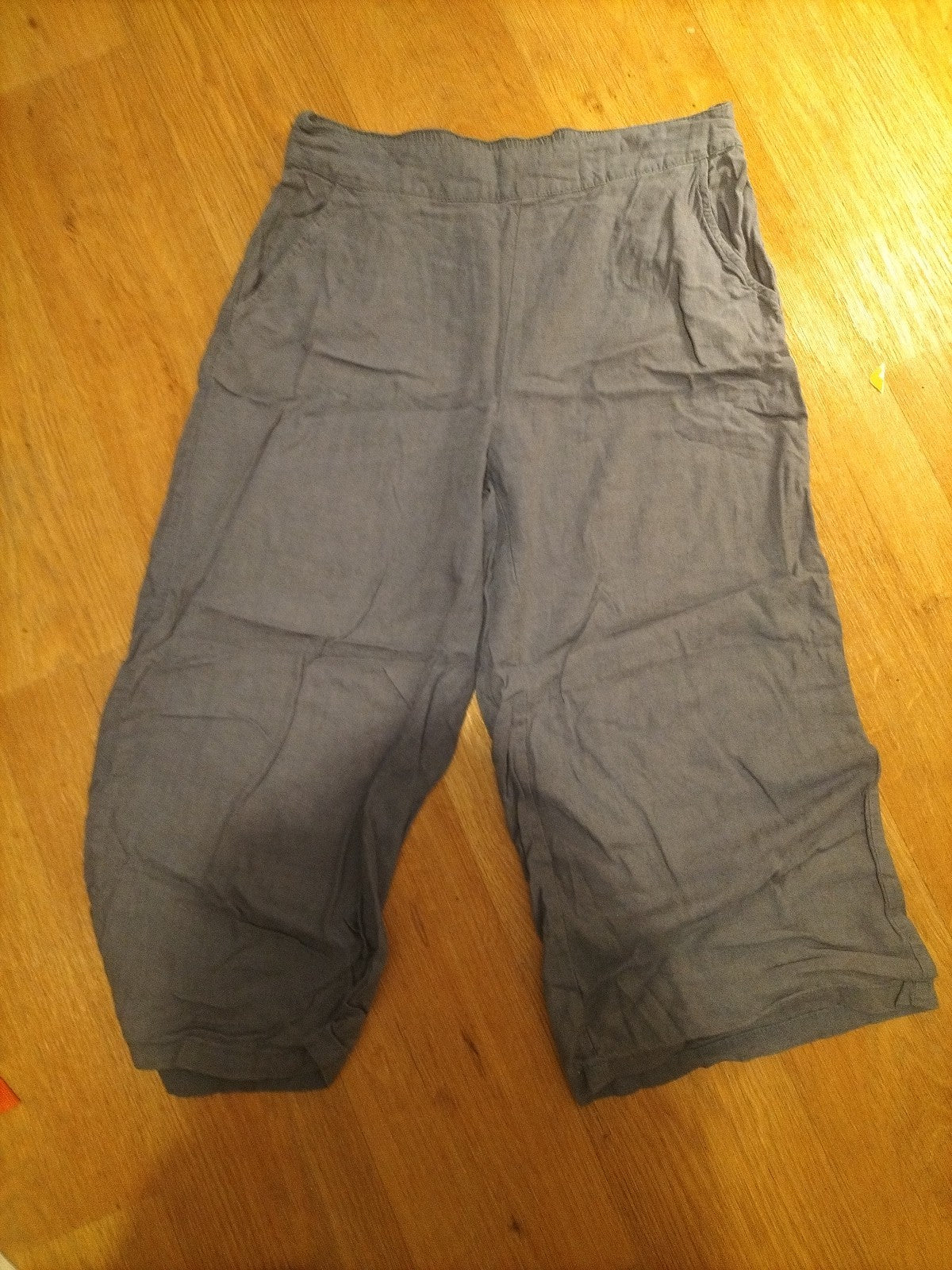 Ladies Peacocks Size 8 Blue Elasticated Cropped Trousers