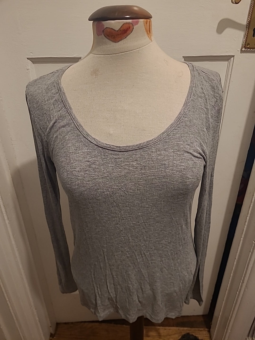 Ladies H&M Size Small Grey Long Sleeved Tshirt