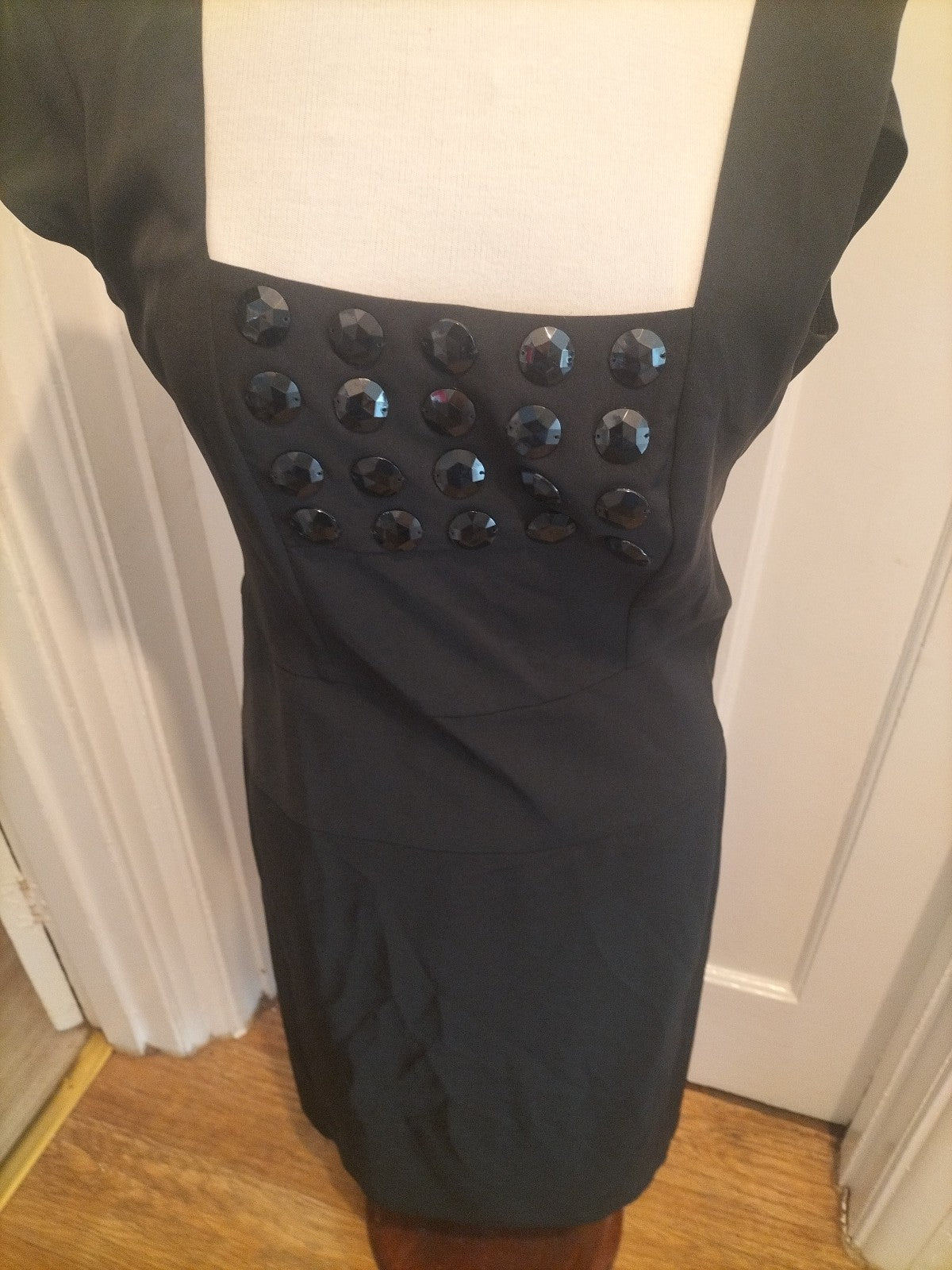 Ladies Unbranded Size 14 Black Sleeveless Dress