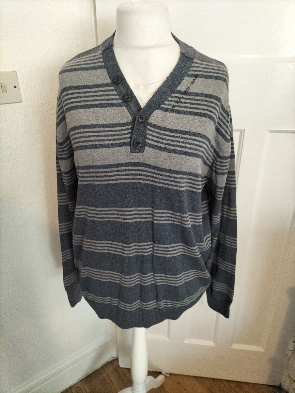Mens Next Size XL Navy And Grey Striped Pullover Jumper