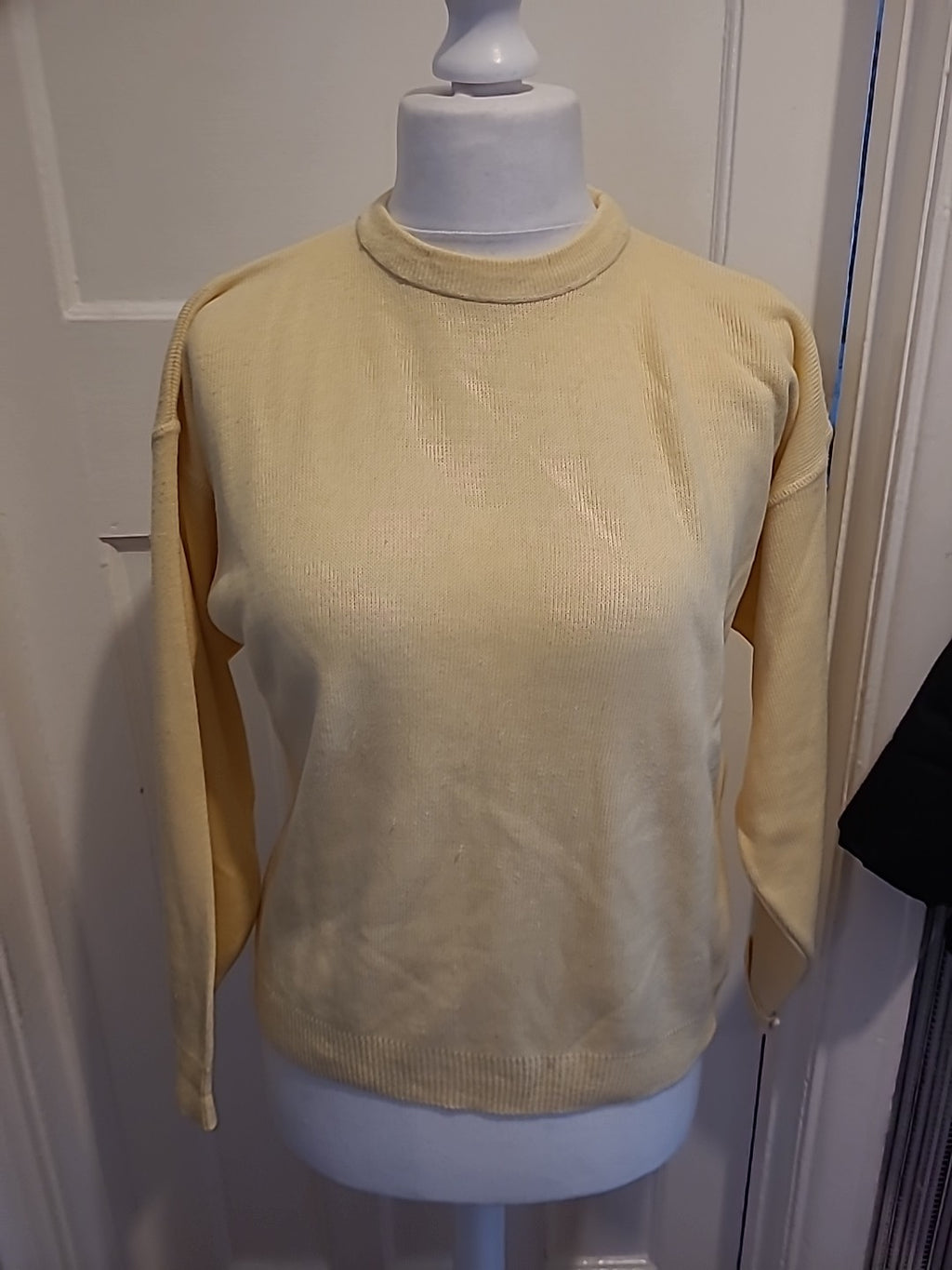Ladies BHS Size 10-12 Pale Yellow Pullover Jumper