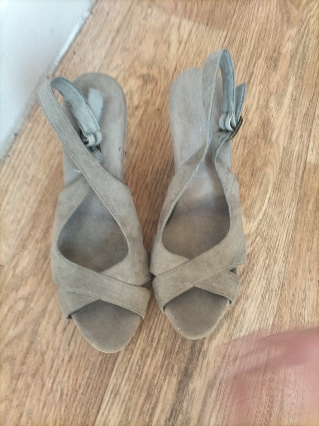 Ladies Graceland Size Eu 51 Light Brown Wedge Sandel Open Toe