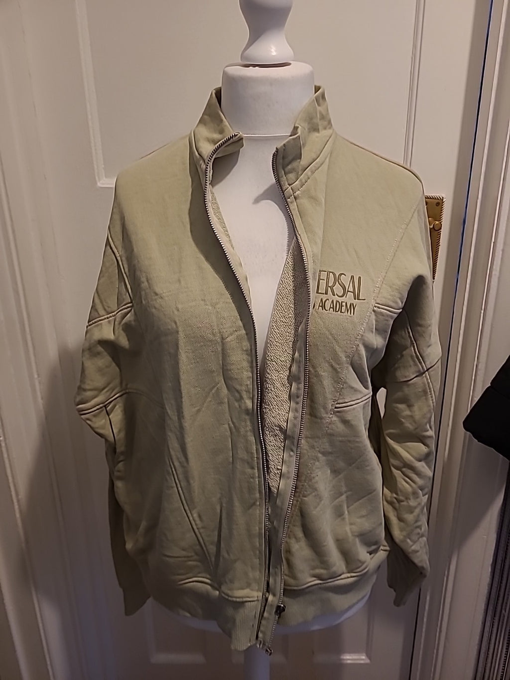 Mens Prettylittlething Size Small Pale Khaki Zipped Hoodie