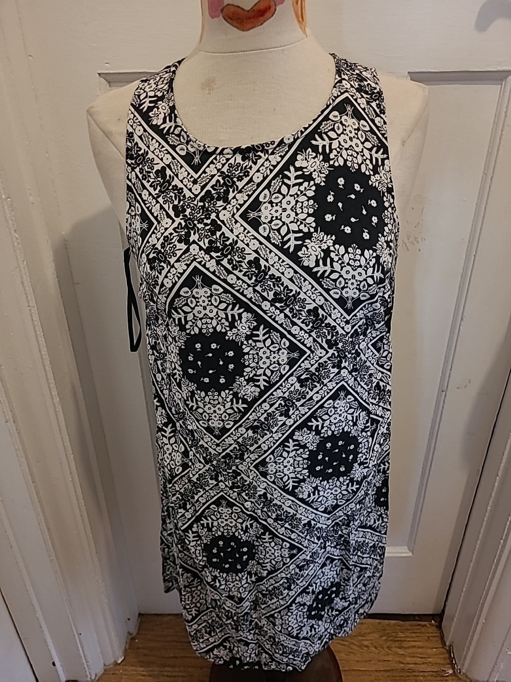 Ladies Primark Size 14 Black and White Aztec Sleeveless A-line Dress