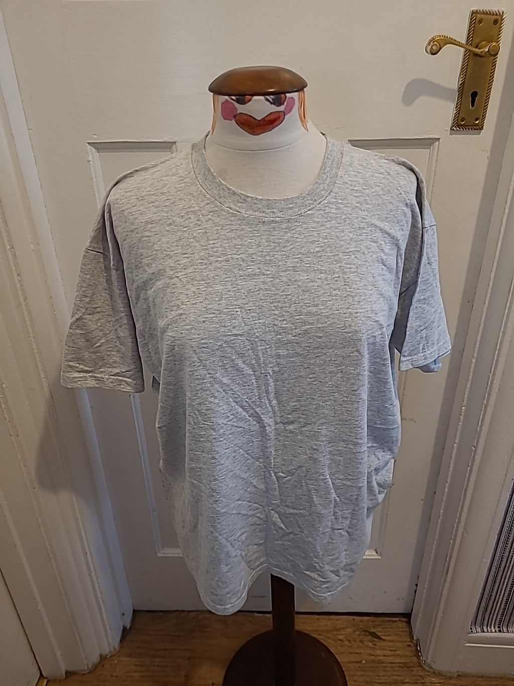 Mens Fruits Of The Loom Size XL Grey Short Sleeved Tshirt