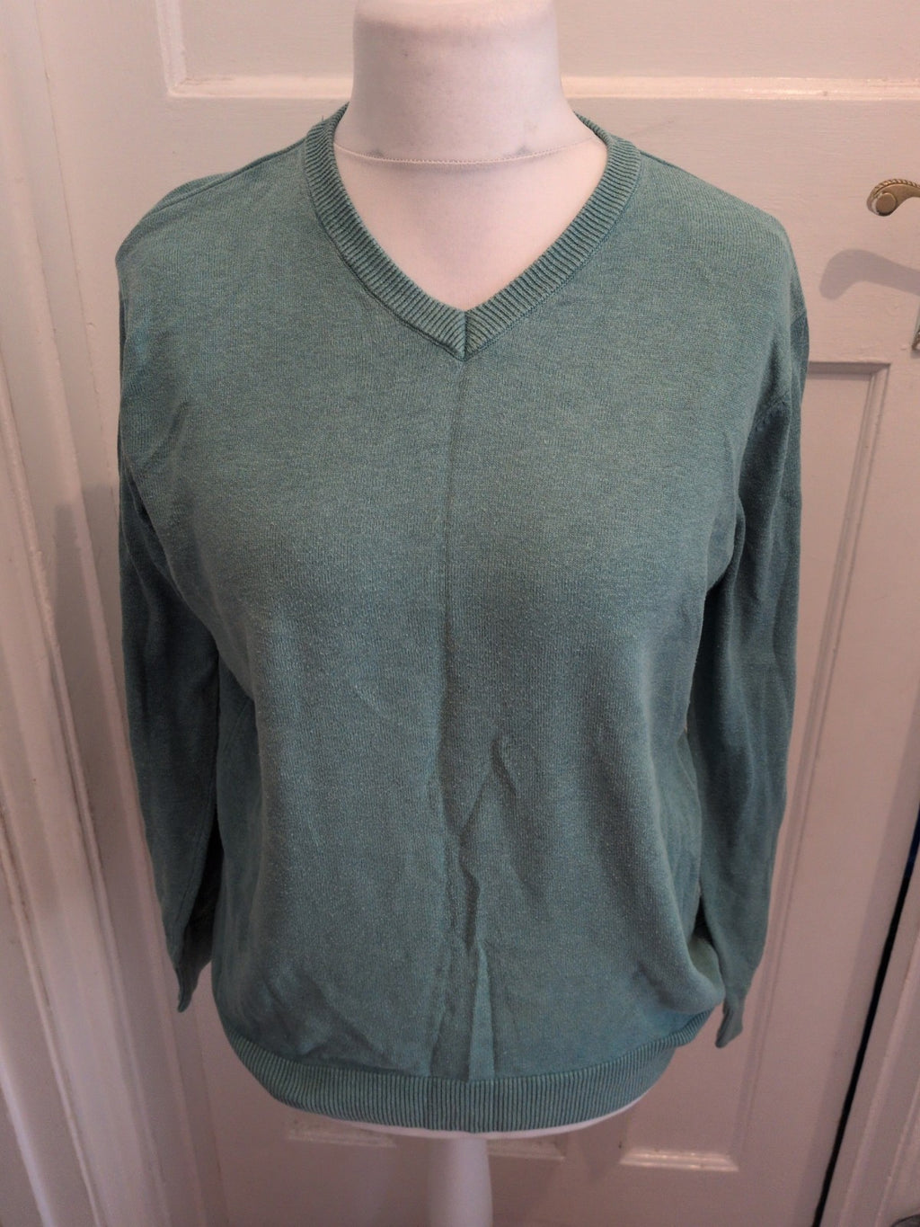 Tu Medium Sea Breeze V Neck Long Sleeve Pullover Jumper